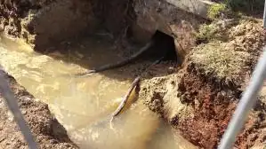 Water in lasgat montage kabelmof Water in lasgat montage kabelmof