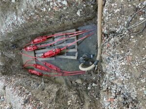 Cable joints in waterlogged trench Cable joints for Waterlogged areas example